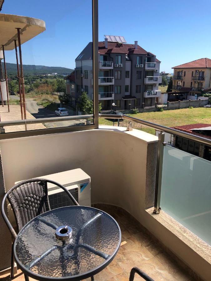 Casa Angela Apartment Приморско Екстериор снимка